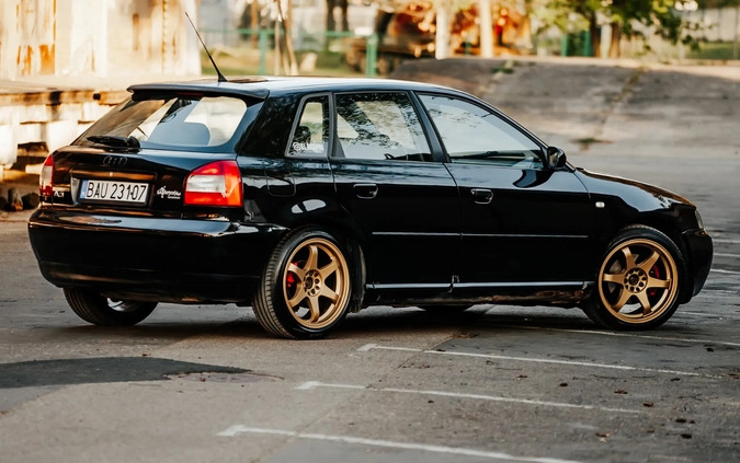 Audi A3 cena 9500 przebieg: 320000, rok produkcji 2001 z Łobżenica małe 781